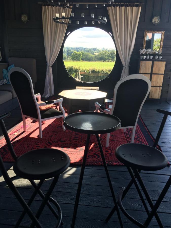 Shenmen Bed & Breakfast Beaune d'Allier Екстериор снимка
