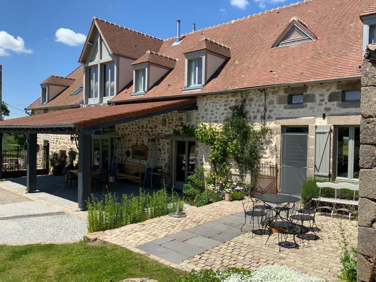 Shenmen Bed & Breakfast Beaune d'Allier Екстериор снимка
