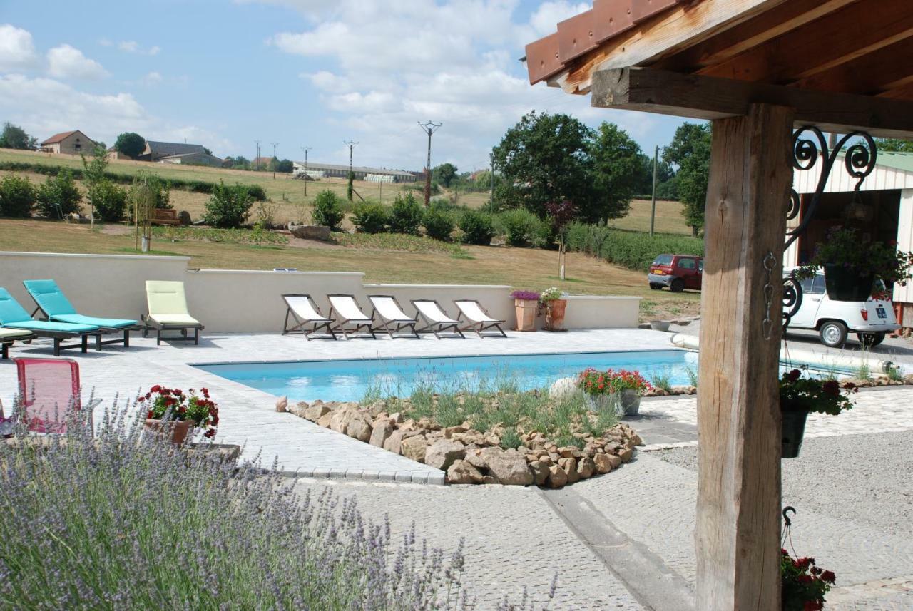 Shenmen Bed & Breakfast Beaune d'Allier Екстериор снимка